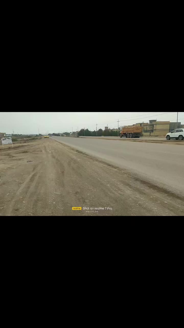 قرب الشارع العام حي المهندسين 
مقابيل حي التربه
قرب علامة النصر ترحب بكم 
بيت للبيع مساحة 250 م
+ قطعة للبيع ارض مساحة 250م
خلف الوجه وقريبات للشارع العام 
يعني موجوه بالدرابين والهوسه 
 يتوفر بوري ماي بالباب كهرباء 
رقمي 📞وات ساب ***********📱
