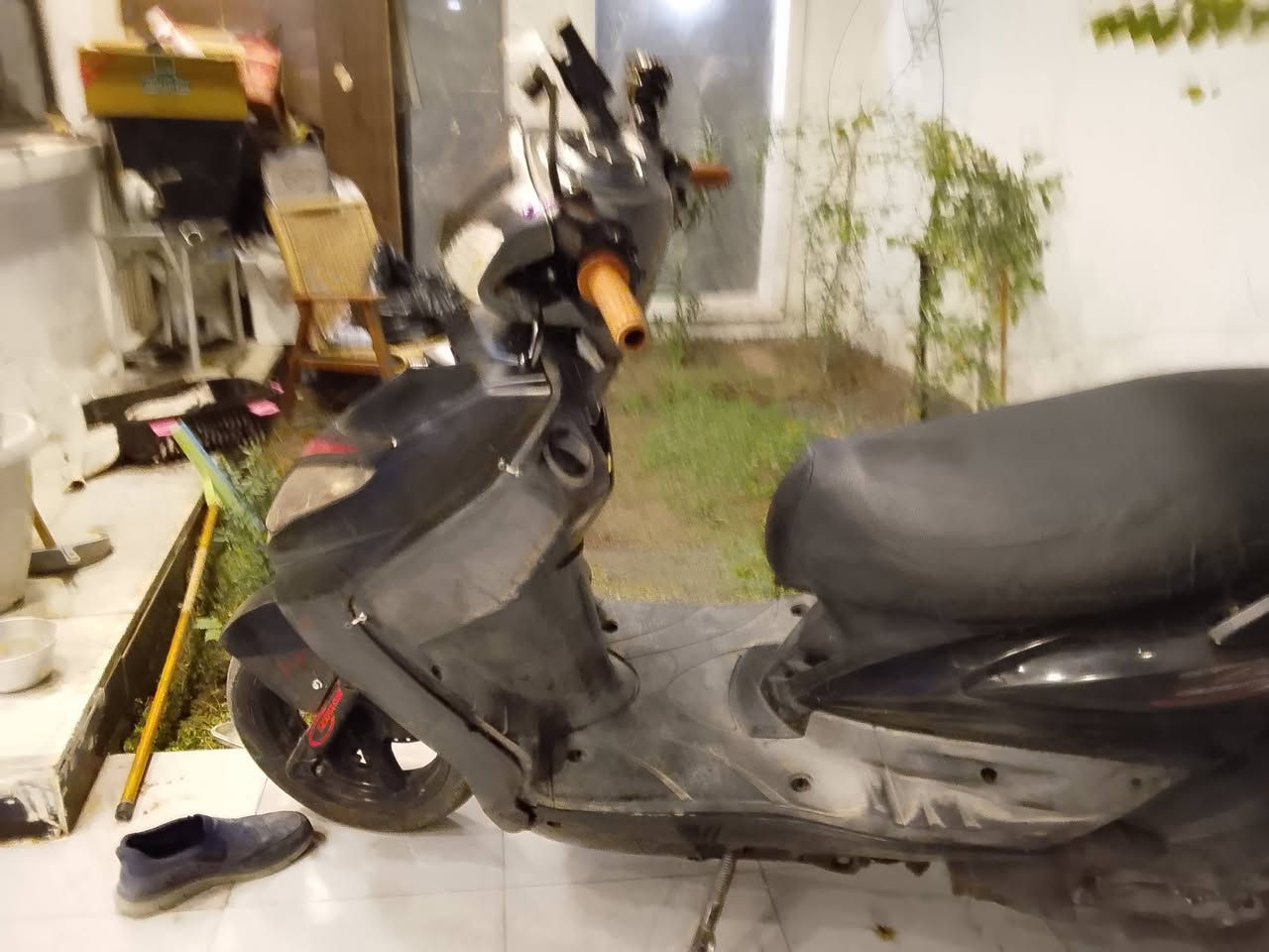 سكنس مزود مناقصه اي شي
كهرباءيات شغال
دبلات امامي جدد
دبلات خلفي جدد
تاير خلفي جديد 
زوج كلجات رياضي جدد
دراجه منصدك مناقصها شي شلعه ومعدل 140 يشك كاع مراوس اوبيع875قفل 
مراوس شعدك. Gtr جبلي نزل مكاني بغداد منصور


**إذا كنت صاحب هذا الإعلان وتريد حذفه لأي سبب، رجاءا أرسل رسالة إلى الدعم الفني**