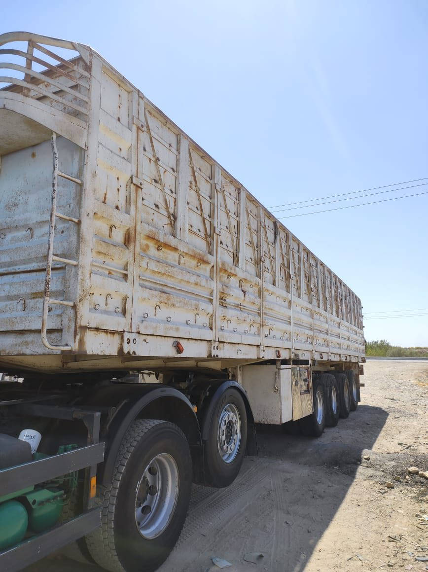 سلام عليكم للبيع عربانه حداديه
شاصي 16 دناكير 13 طول 12 ونص
***********
