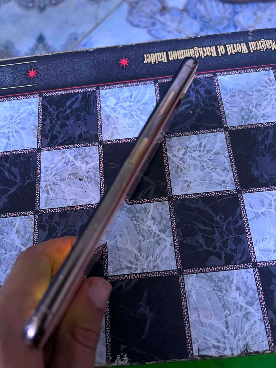 آيفون اكس إس ماكس للبيع تلفون نضيف مبدل شاشه والكامره تهتز يحتاجلها مغناطيس سعره ٥ الف للبيع سعره ١٨٠ وبي مجال

***********
