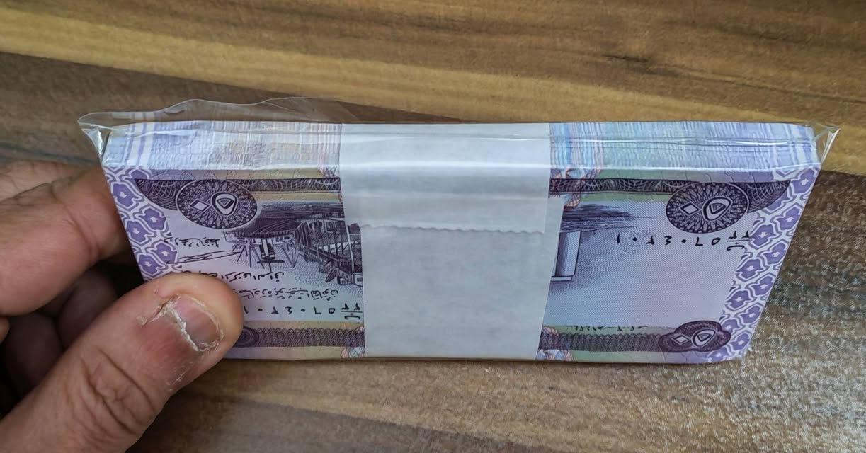 ربطة انسر تسلسل ٢٠٠٣
السعر ٤٠ الف نهائي رجاءا
التسليم لدى ابو عبير ب المتنبي او السيد زيد حسن بالميدان
عند الحجز يرجى ذكر الاسم ومكان الاستلام


**إذا كنت صاحب هذا الإعلان وتريد حذفه لأي سبب، رجاءا أرسل رسالة إلى الدعم الفني**