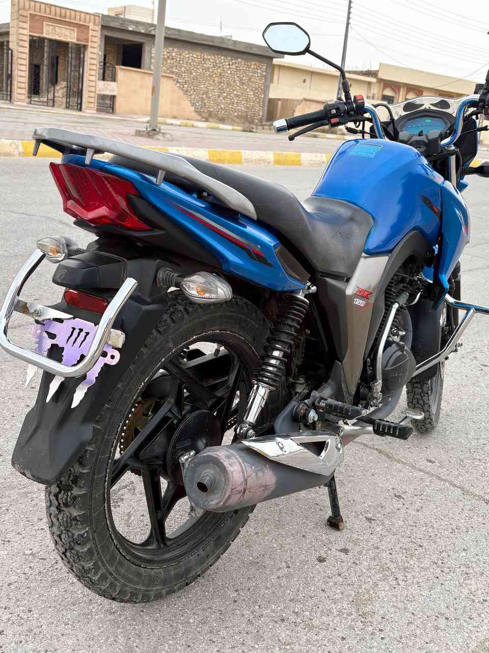 سلام عليكم 
هوجي دي كي للبيع 
مسجل وكامل سنويه 
موديل 21
ماطور بعده ع وضع الشركه مابي نقص برغي
محرك نعومه ونشاط 
السعر 17ونص بي مجال 
عنوان رأوه 
الاستفسار ***********
يرهم مراوس ويرهم بيع
