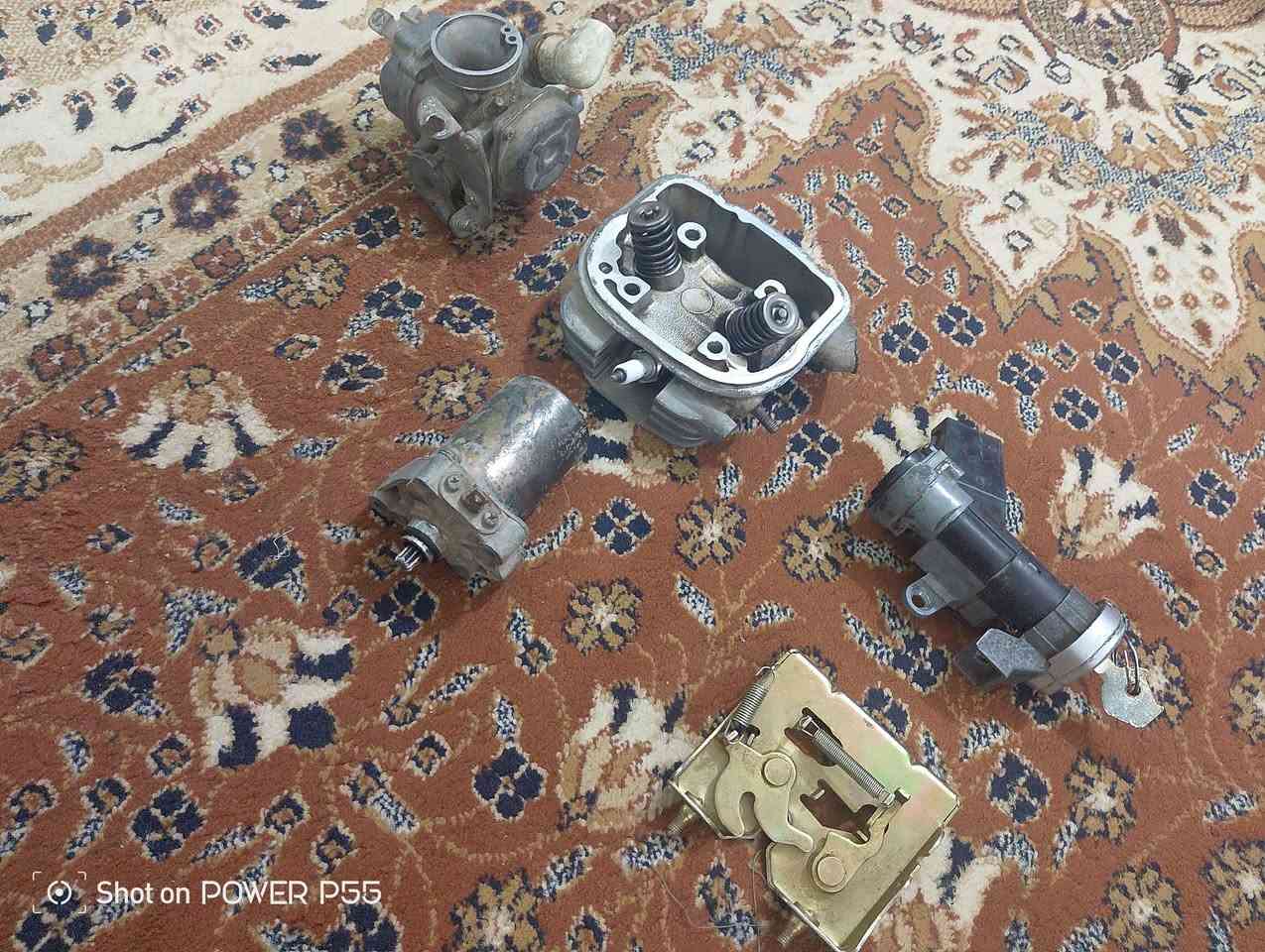 سلام عليكم اخوان قطع غيار دراجه سبيسي ياباني اصلي تحتوي كابريتر ، كاور،جوزه،سلف،قفل صدنوك ستفسار اتصل على الرقم ***********
