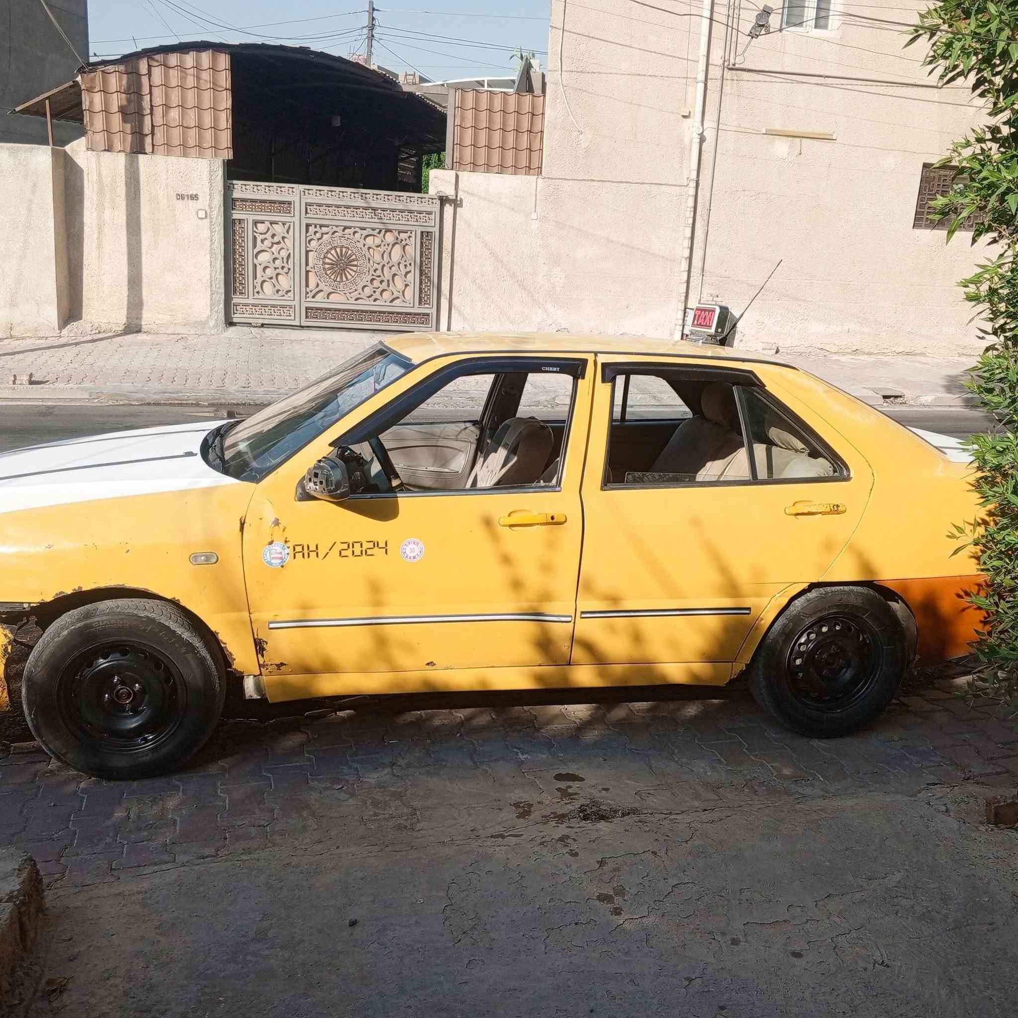 سلام عليكم شيري كوين موديل 11 مكينه كير بل جيس بلادي بيع او مراوس ***********

