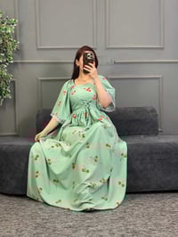 فستان نسائي • خامة كريشا • مقاسات ٤٠-١٠٠