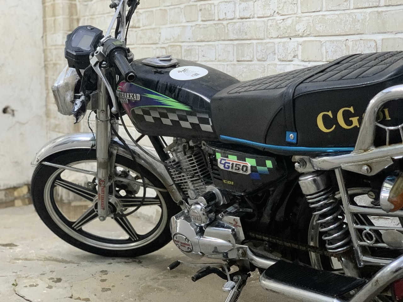 مأطور ايرني خمس كير نظيف للبيع موديل ٢٠١٩
السعر ٤٥٠


**إذا كنت صاحب هذا الإعلان وتريد حذفه لأي سبب، رجاءا أرسل رسالة إلى الدعم الفني**