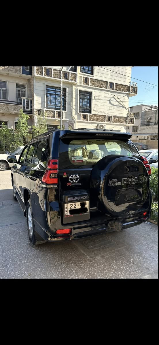 السلام عليكم من رخصة الادمن المحترم للبيع برادو 2023 TXL ماشيه 31 الف كيلو رقم اربيل بأسمي السياره مكفوله كفاله عامه عده تكحيل بسيط بالدعاميه سعرها 470 ورقه يعني اربع شدات وسبعين وبيها مجال للطيبين مكاني بغداد المنصور 
***********
