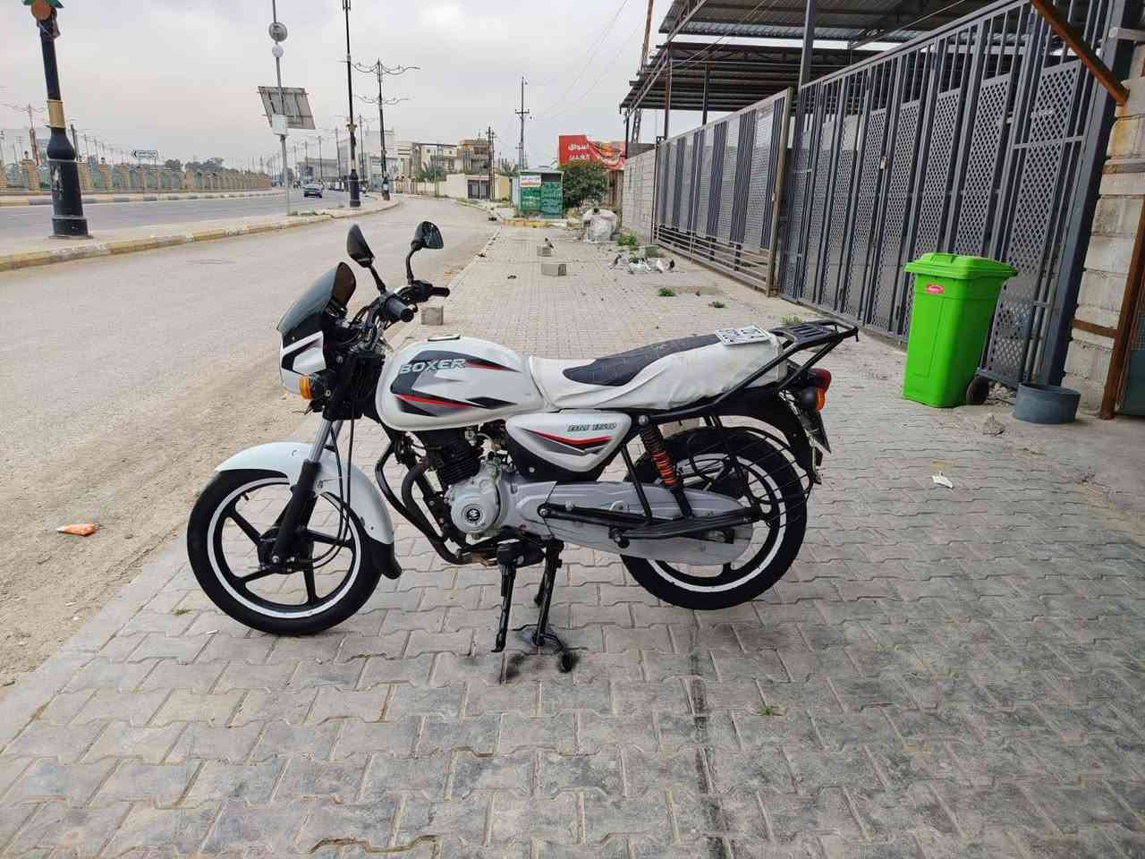 يالله السلام عليكم ورحمة الله وبركاته
بوكسر كلاسك 20 مرقم ديالى انكليزي مشروع وطني شرط التحويل دراجه نضيفه مابيهه نقص محرك نضيف 

بيع بل نقد والقسط ماستر الرافدين فقط ديالى بعقوبة التحرير مقابل فوج ال 7 طرق بهرز ***********
