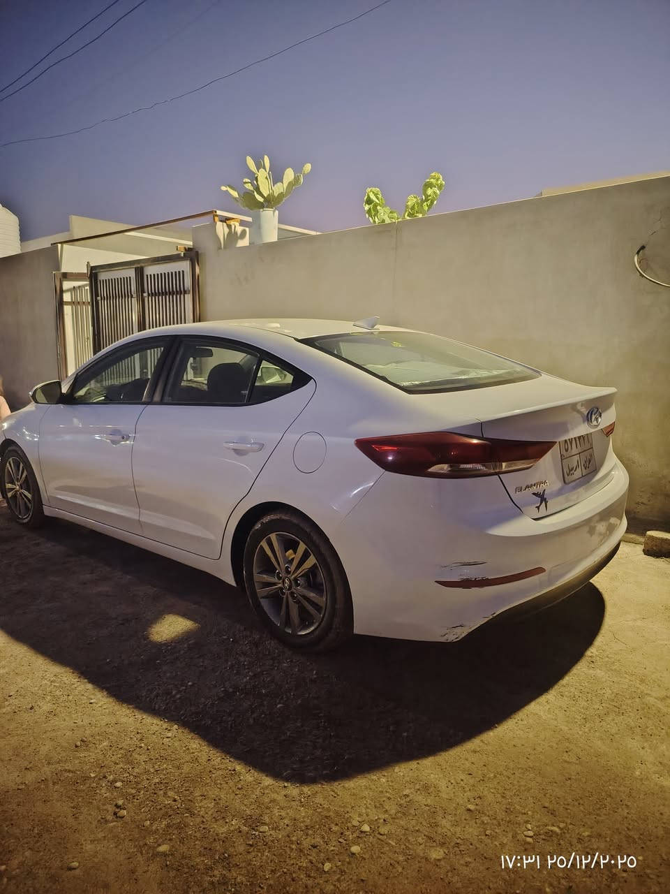 النترا 18 امريكي محرك دوش حادثها موضح بالصوره رقم اربيل بدون بصمه بدون فتحه هزه بعد مصاقطه سنويه منتهيه 24 محرك بيها صرف فقط مكان سياره موصل للتواصل *********** /***********
