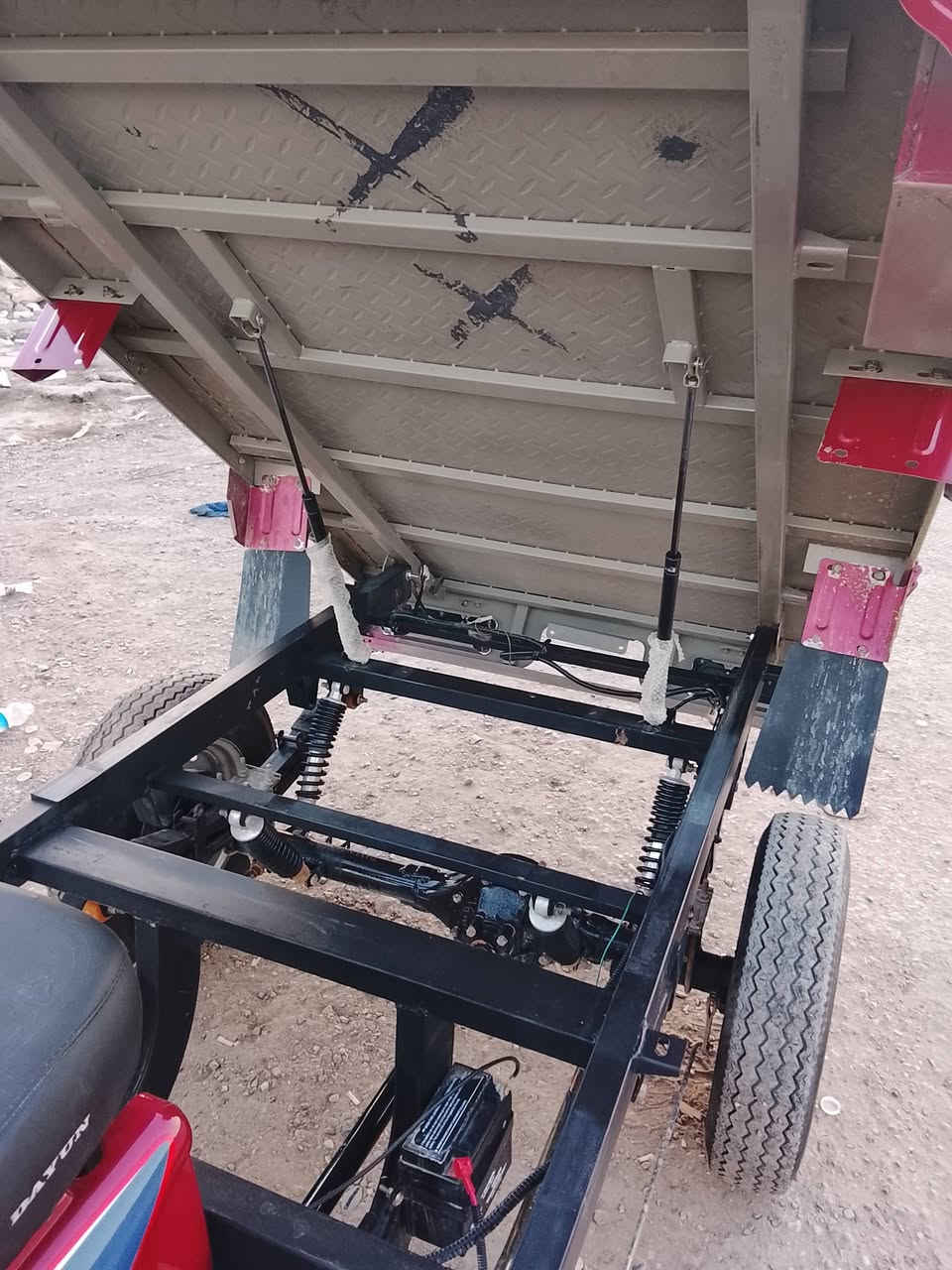 للبيع موديل 25 سعر 2500 بيهه مجال مكان بغداد مدينت الصدر اورق اصولي كفاله الستوته ***********
