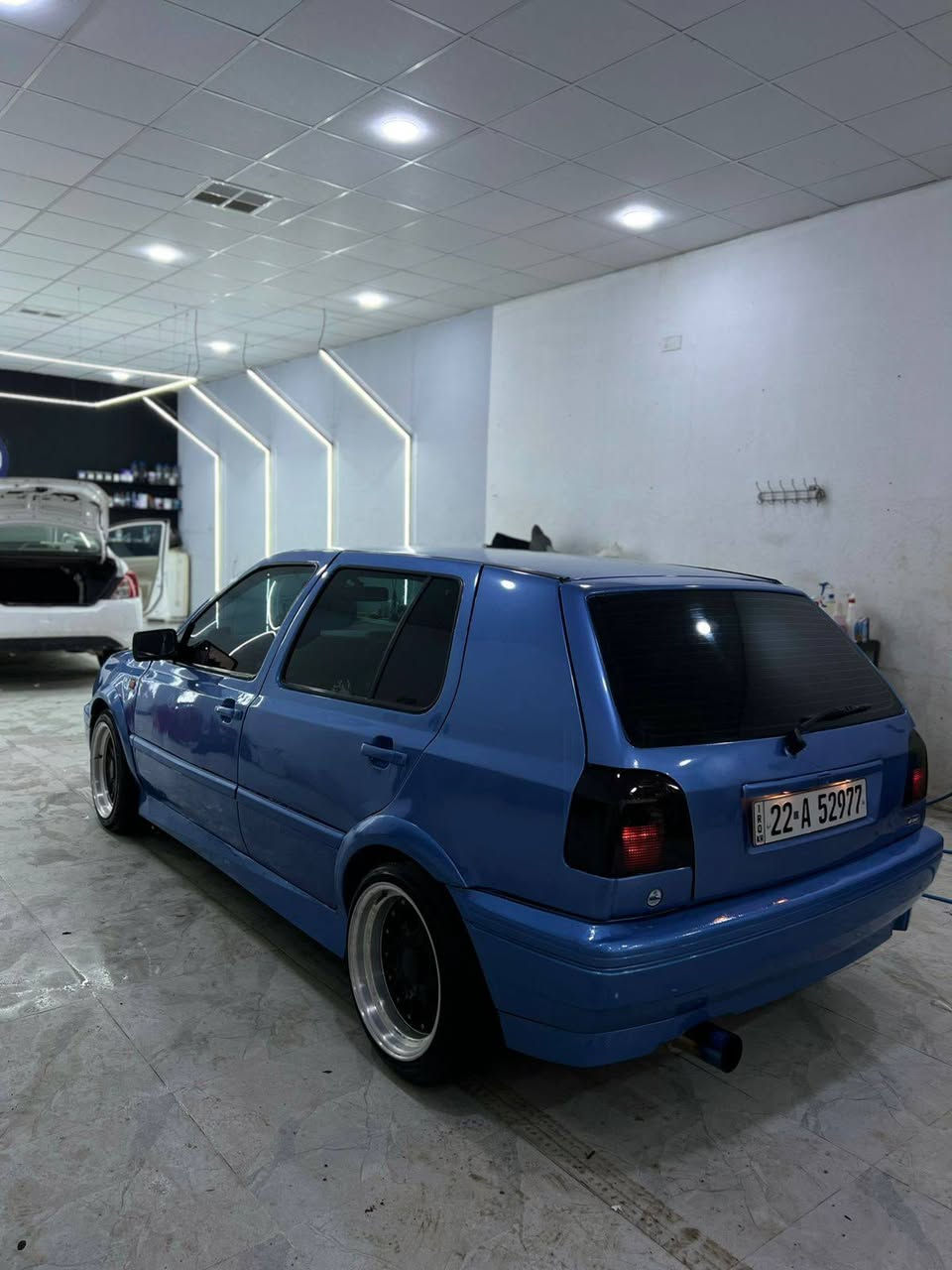 ﴾﷽ ﴿

سلاوی خوای گەورەتان لێبێت
گۆڵف مۆدێل ١٩٩٢گێر عادی
 ویل سپۆرت سالۆنسا سپۆرت 
کارەبایات هەموو گیانی بەشەرتە 
مووس و براوە و وەرگەران بەشەرت لێدراوی نیە تەقو رەقەی نیە دەبڵەکانی نوێن  ناوەو دەرەوەی زۆۆر خاوێنە  لۆک لۆکە سەماعە و هەموشتێکی بەشەرت ئیشارەت لایت زۆۆر پاک ماوەتەوە گێری عادی مەکینەی   بێکێشەیە هیچ موشکیلەیەکی نیە  کێشەی حەماوەی نیە کێشی زۆۆر بەقوەتە ماشەاللە ی دەوێت ئەوەی لە گۆڵف بزانێت هەموو شتەکانم نوسیە ماڵی خۆمە ئی مەعرەزنیە هیچ مەسرەفێکی نیە  ڕەقەمی تا ٢٠٣١ بەناوی خۆمە تەبریدە پاوەرە هەتا خوا حەزکا پارەی تیا سەرف کراوە ماڵەکە دیارە خۆی ئەدوێت هەموو شتەکانم نوسیە تکایە ئەگەر موشتەری نی  بێزارم مەکە برای بەرێز بۆ نرخ تەلەفۆن بکە  
رەقەم تەلەفۆن  شوێن کۆیە
***********
***********
جوابی نامە و کۆمێت نادەمەوە السليمانية, العراق
