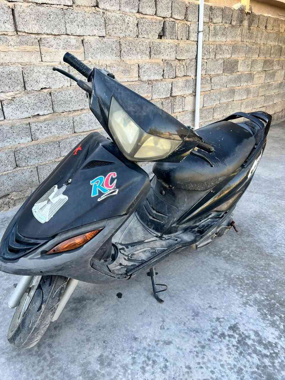 دراجه ماكس 140 للبيع الدراجه گايمه والنظافه جيده مثل ما موضح بالصوره  عنوانها بغداد التاجي 
السعر 300 وبيها مجال للاستفسار (***********
