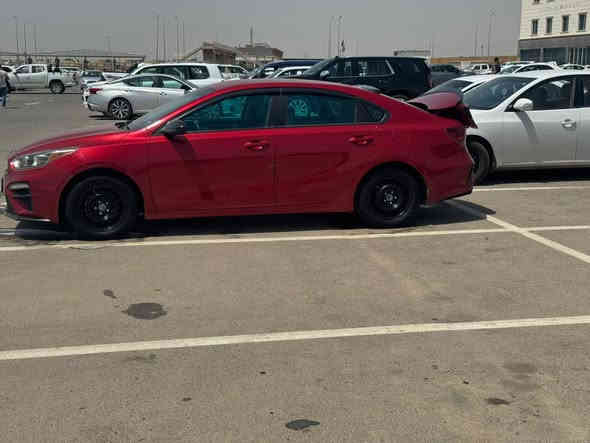 سلام عليكم كيا فورتي موديل 2021 رقم اربيل ابسمي تحويل وكاله اني حاضر محرك 2000 حادثه باب سكن بدون ايرباك ناشر صوره وسونره موصفات سياره عاديه الي معروف بيه ماشيه بمريكا 60واهنا ماشيه 123 السعر ب140وبيها مجال مكاني الاعضميه رقمي ***********
