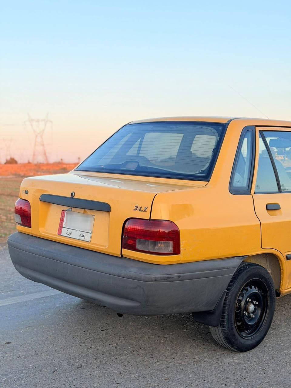 السلام عليكم سايبا موديل 2013 
مكفوله منل الصبغ والضربه 
فقط بنيد مبدل 
تخم تاير جديد 
تبريد وتدفئه شغاله 
سبير ما نازل 
رقم ألماني 
مكينه جديد 
ماشيه 166 حقيقي 
العنوان بغداد -جسر ديالى الجديد - تقاطع النهروان 
للاستفسار الاتصال على الرقم
*********** غير متواجد فيس بوك
السعر 40 وبيهه مجال بسيط
