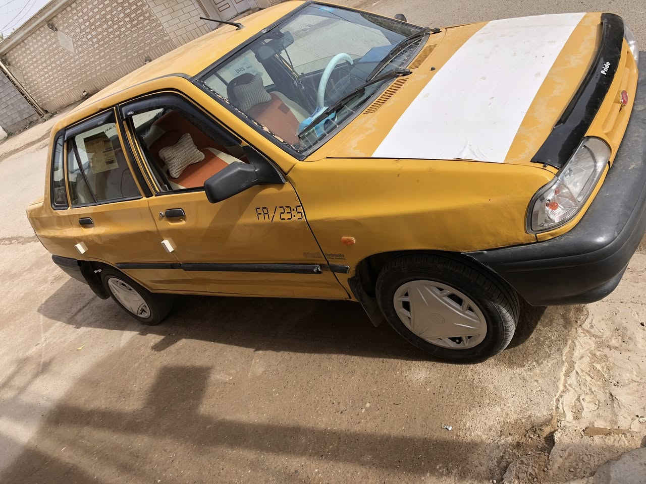 سايبا 2011 شواصي كير مكينه خير من الله داخلها نضيف السعر (٢٨) وبيها مجال بسيط مكاني ديالى بعقوبه شهربان 
***********
