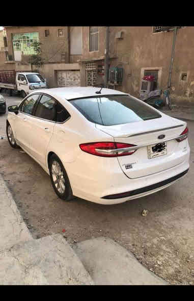 السلام عليكم فورد فيوجن موديل 2018 رقم بغداد بسمي مواصفات فول ماعده الفتحه والجلد se محرك 1500 تيربو بصمه كشن كهربائي فول تحكم ستيرن شفتات شاشة كار بلي حادثها موضح بصور او بيه شخط بل عراق بل الجاملغ الخلفي موضح بل صور   السيارة حلوه تراي وين متريد
السعر 98
***********
***********
بغداد حي الاعلام بغداد
