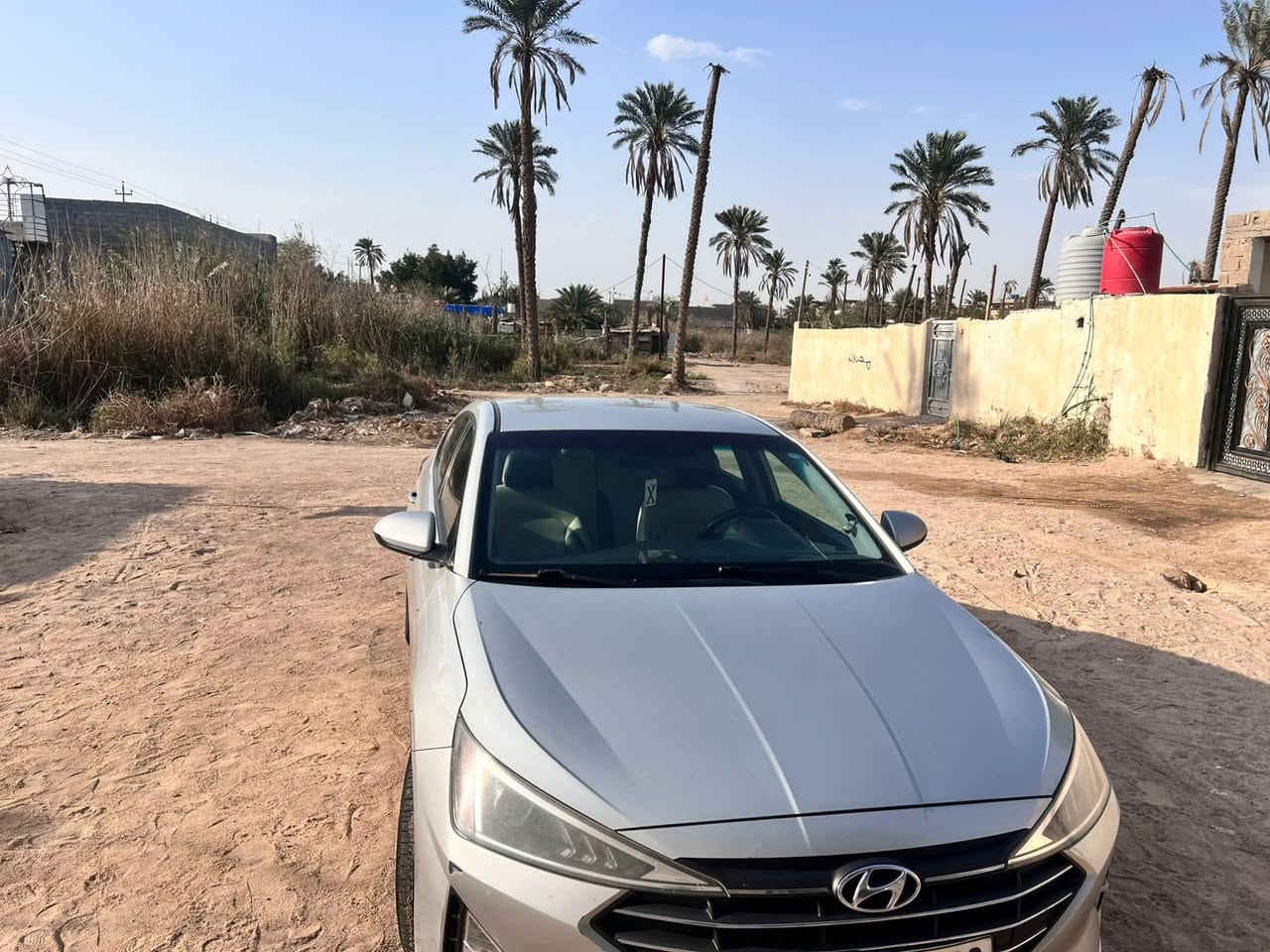 هيونداي النترا 2019 وارد أمريكي 🇺🇸  
محرك 2000cc ألفين دوش  
كير AT  
رقم شمالي  
حادثة خفيفة جداً  
السيارة نظيفة ومرتبة والاستخدام ممتاز ✨  

✔️ محرك ممتاز  
✔️ تبريد قوي  
✔️ داخلية نظيفة  
✔️ جاهزة للاستخدام  

للاستفسار مراسلة ***********
135$
وبيه مجال
