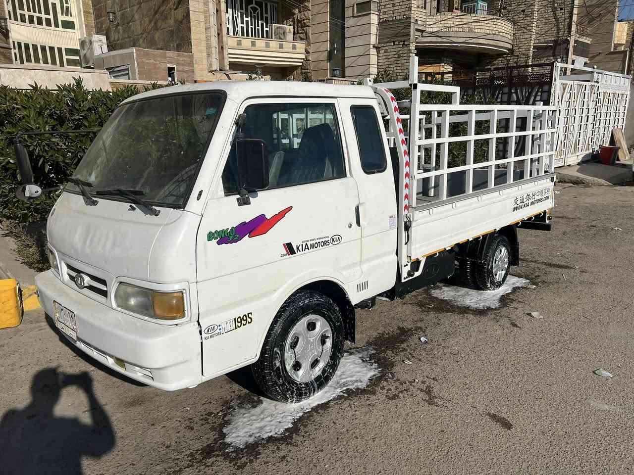 السلام عليكم للبيع كيا بنكو مديل 95. رقم ديالى إنكليزي سنويه لل29 محرك 2700 بلاد جديد  كير اكسن حداده شواصي كفاله تخم تاير.  دواخل جديده محجر   غلاف جاهزه.   قماره وربع 7 جنكال.     مكفوله من ضربه وكص.  فقط صبغ جماليه.      مكاني بغداد.    السعر.  65 ورقه.           اتصل.  وتدلل. 
    هـ. ***********.    هـ. ‭0788 288 2273‬. 💞
