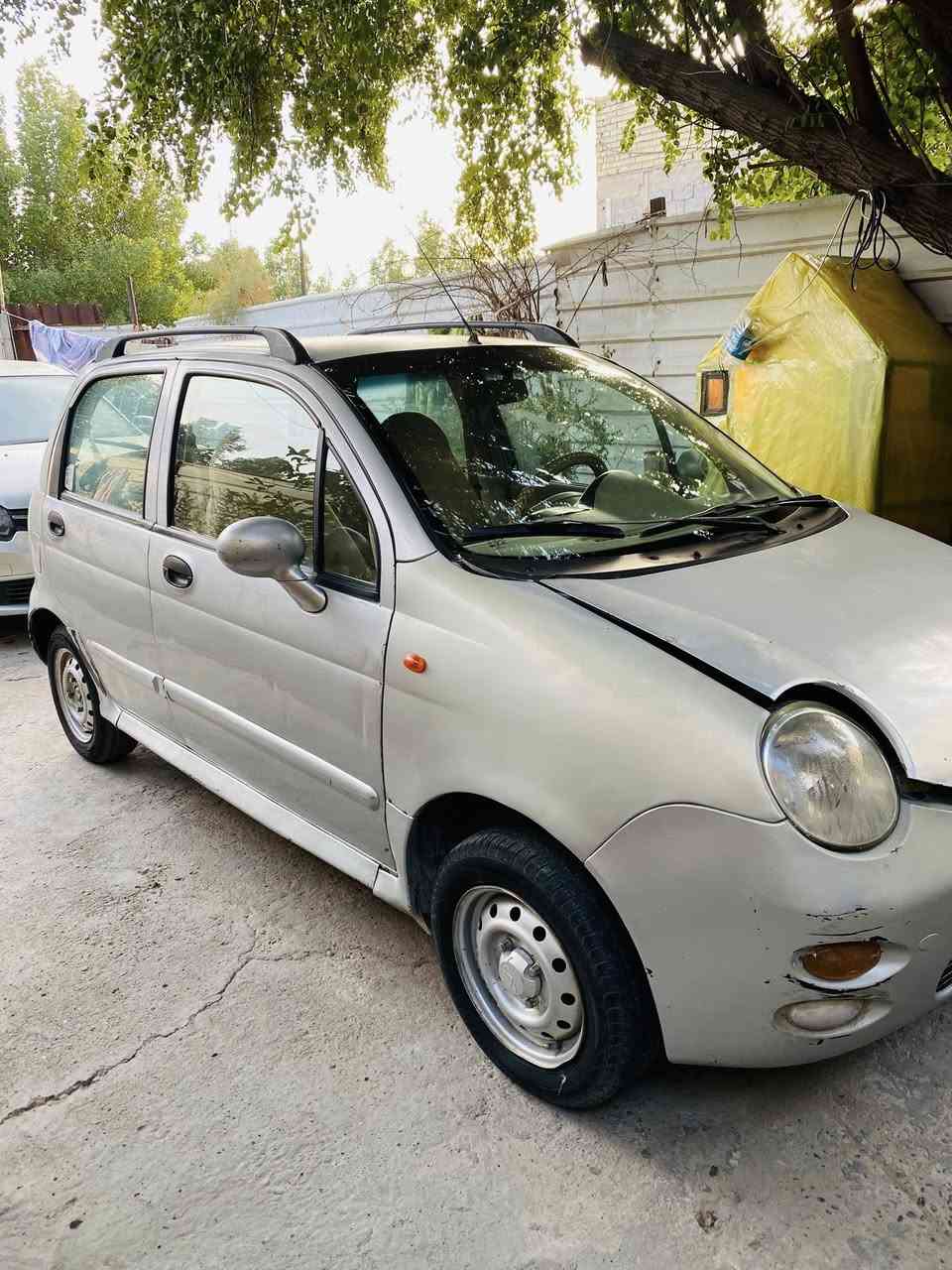 كيوكيو موديل 2012 بسمي رقم بغداد انكليزي السياره هزه جديده خير من الله تبريد شغال محرك كير اوتو السعر 30 وبيه مجال للتصال على الرقم ***********  المنطقه حي الجهاد
