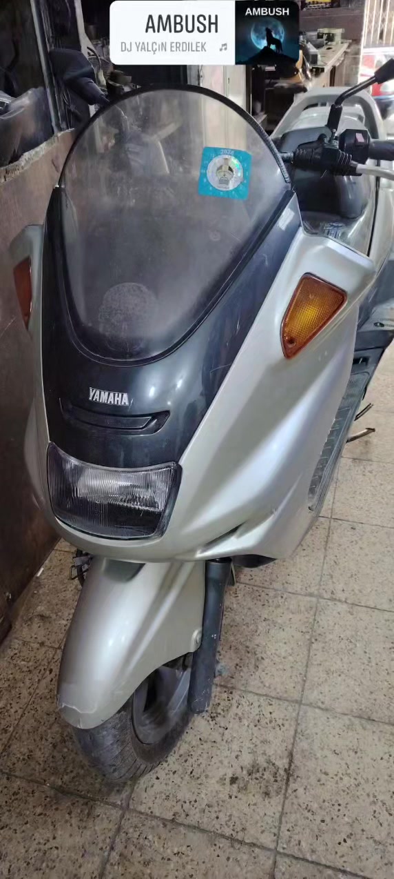 معروف بل سوك ماجسته ياماها ياباني 
عرض خاص سعر الواحد 11ورقه   قفل قفل  
وشرط التحويل  للتواصل ***********
*********** ما يعجبك السعر عبر بكلمه طيبه. عنوانا 
دواسة شارع الماطورات

