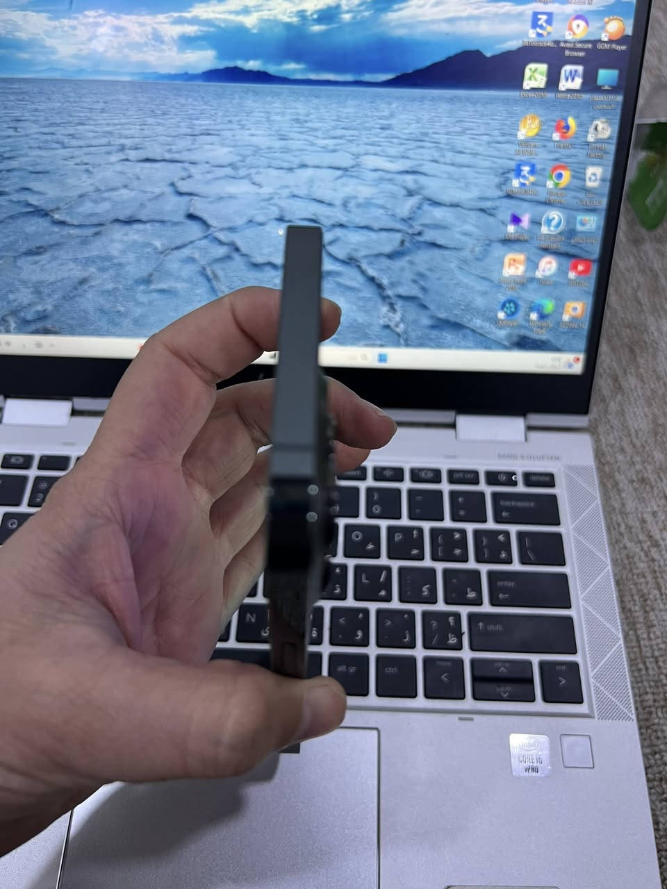 13 برو ماكس
ذاكره 128 
نموذج M تك سيم 
فقط مبدل بطاريه اصلي 88 
وتر بروڤ 
سعر الجهاز 530 الف 
شراي خاص او اتصل 
*********** 
***********
