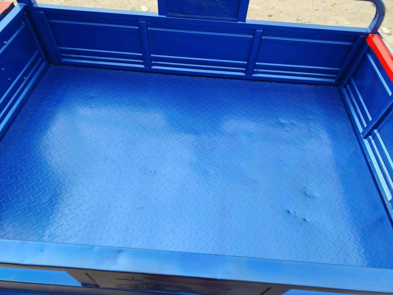 سلام عليكم.  ستوته عدي موديل مكن        2020  دغاره تتصل وبيك خير وتدلل  ***********
