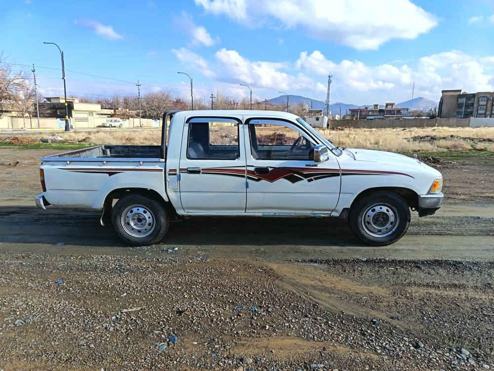 سەرەتا بەناوی خوا توێتا یابانی مۆدێل1997 تە ئاڕمی پلاسیکی سلێمانیە بەشەرتی ئاڕم و ئەوەلیات و غرامە گێڕو مەکینە بەشەرت پێشی تازە داگیراوە بێ تەقەو ڕەیە و چوارتایەی لۆکی لەژێرە   سعری 42 گەڵاو کەمێک مەعامەلە بۆ زانیاری زیاتر *********** بنجوين, السليمانية
