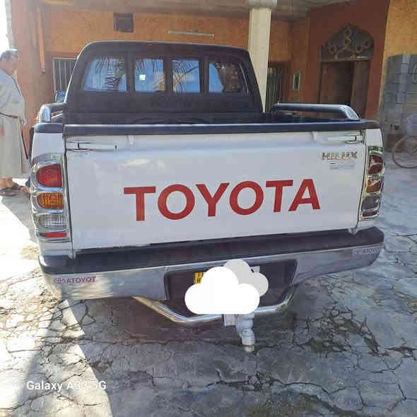 بيكم تيوتا للبيع ٢٠١١ مكفوله كفاله عامه شاصي ١٢  رقم ديالى السعر ١٧٠ وبيه مجال بسيط
رقم الهاتف ***********
