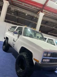 بليزر LS • مكينة ٥٫٣ • السليمانية