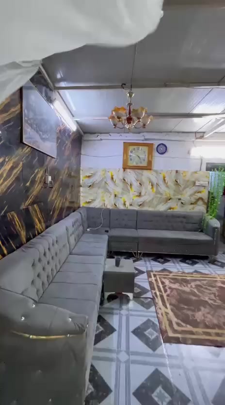 سلام عليكم 
بيت تجاوز للبيع دوره ابو دشير شارع اسواق الرياض 
غرفتين نوم مع كامل خدمات البيت كلش نضيف او جاهز 

للاستفسار 
***********. موجود واتساب
ملاحضة غير متواحد عل تعليقات ولا عل ماسنجر
