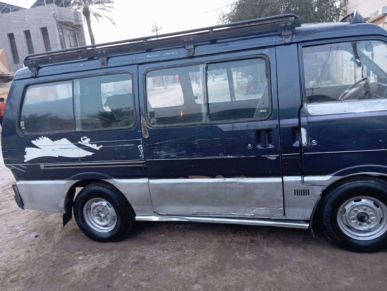 السلام عليكم كيا بستا للبيع سنويه 27شهر7كير محرك أكسل بور مكفول بم ونوزل جدد كهربائيات كامله مصفره غرامات تريد تحويل تريد وكالة مكان ديالى بعقوبة *********** السعر 30 وبيها مجال
