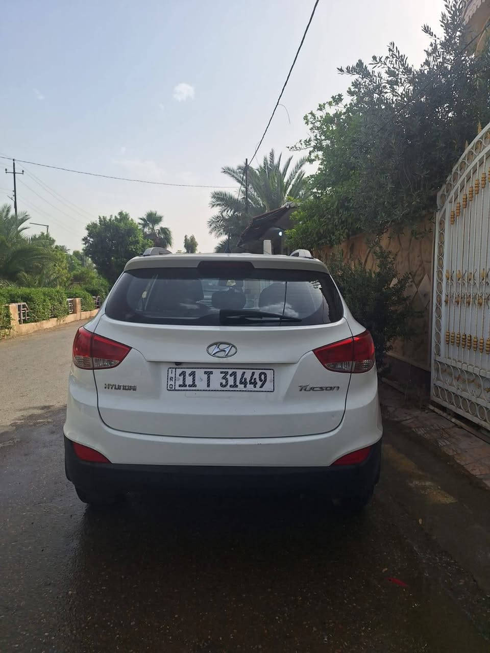 السلام عليكم
توسان ٢٠١٢  بيهة ربع بنيد صبغ وبارد بجهة جنب السايق
رقم بغداد الانكليزي السعر ١٣٧ مكان السيارة ديالى بعقوبة باقي التفاصيل ع الرقم ***********
