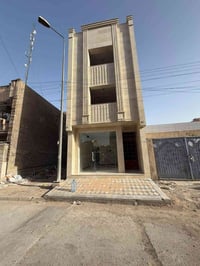 للبيع بناية تجارية بناء فول درجة اولى  📍الموقع زيونة 710 موقع تجاري مم...