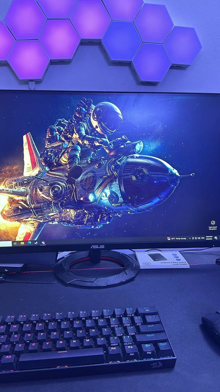 💸💸للبيع
تجميعة +شاشة + طاولة وكرسي + ملحقات 

🚀🚀🚀 الكيس //

Mb. B650m gigabyte ddr5

GPU. Rx6800 amd gigabyte ( تقريبا ًبقوة ال 4070) 

Cpu. Rayzen5 7500F 

Ram.  32GB 2*16 ddr5 speed/4800 t-force

Storage. M.2 1tb WD BLUE ++ m.2 512gb kioxia

Coler. تبريد مائي lovingcool مع شاشة رقمية

Case. Gamedas

الملحقات🎖️🎖️ 

سماعة هايبر اكس كلاود ٣ وايرليس

كيبورد ريزر huntsman mini

ماوس logitech G304 وايرليس

جويستك manba ابو الشاشة ماخذة ب٩٠ الف

يوبي اس اوف لاين 1500 zeus بطاريات جديدة  

طاولة كيمنك rgb كاربون فايبر اسود 

كرسي كيمنك IGC كلش كوالتي عالي 

——-

الشاشة

🔰🔰🔰🔰🔰 

2- اسوز تاف كيمنك 28 1080 
165 hz 

⚠️⚠️⚠️ استعمال خفييييف جدا وقليل
ابيعهة كاملة شلع ب مليون و٨٠٠
 اغلب الكراتين موجودة توصيل ماعندي انت تجي تفحص وتاخذهة مكاني بغداد 
رجاء التواصل واتس اب للمتهم غير متواجد ع الماسنجر 
رقمي ***********
