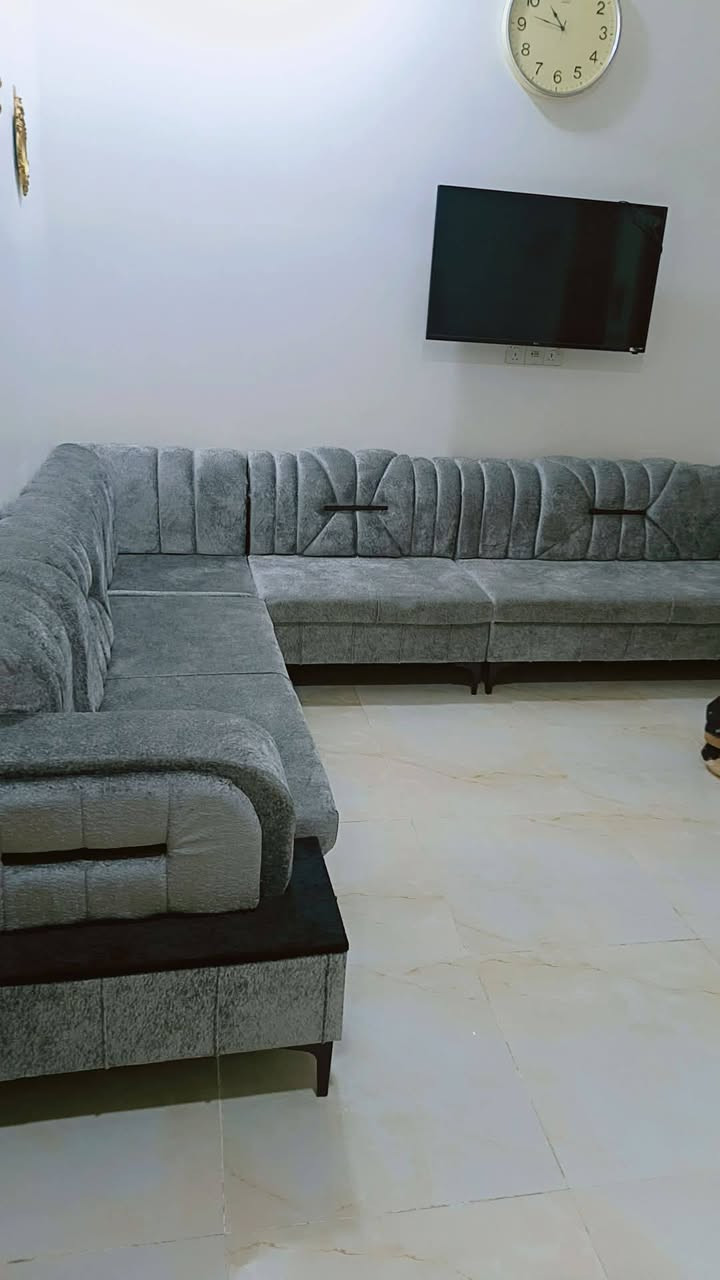 ديوان فراشه جديد صار يومين من اخذته 600 السبب المكان اريده 500 وبي مجال 11مقعد


**إذا كنت صاحب هذا الإعلان وتريد حذفه لأي سبب، رجاءا أرسل رسالة إلى الدعم الفني**