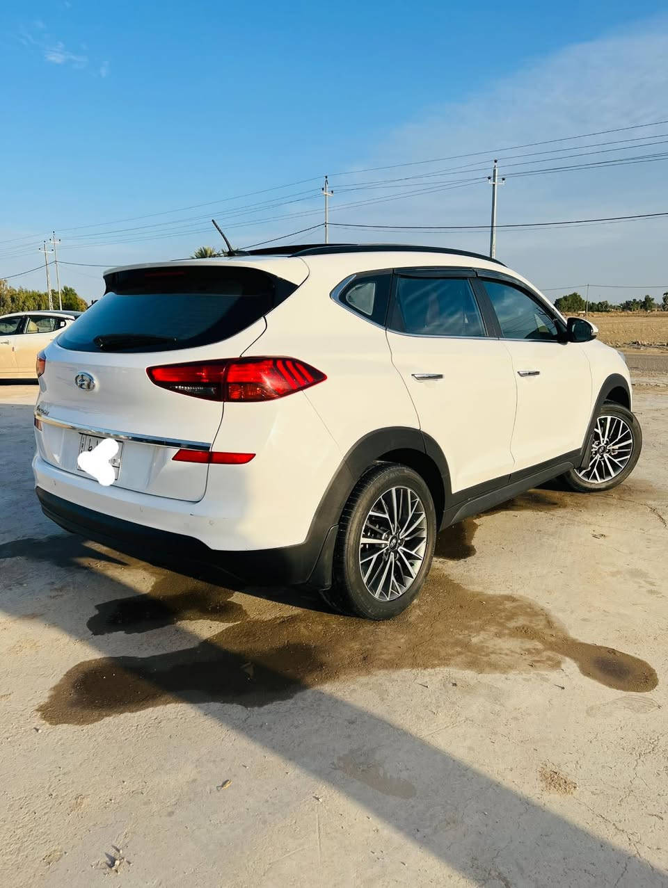 السلام عليكم
هيونداي توسان 2020
خليجي رقم بغداد الجديد شركة الكاصد 
فول مواصفات واحد ع واحد شباك لكززمكفولة من الصبغ والتبديل والبارد 
المواصفات 
خمس عدسات 
لايتات زنون
مري شفط 
5 ويل كاب 
كراسي كهرباء 
اوتو هولد
حساسات امامي خلفي
ثلاجة جكمجة
مانع انزلاق 
دشبول صاج 
اريل نفيكيشن
هند بريك رجل
تحكمات مقود
تبريد شاشة 
دخول بصمة ذكي
رقم بغداد
مكان السيارة بابل منطقة الخميسيه
اتصل وبيك خير وتدلل  ***********
***********
للبيع او المرواس حسب القناعه ‏‎
