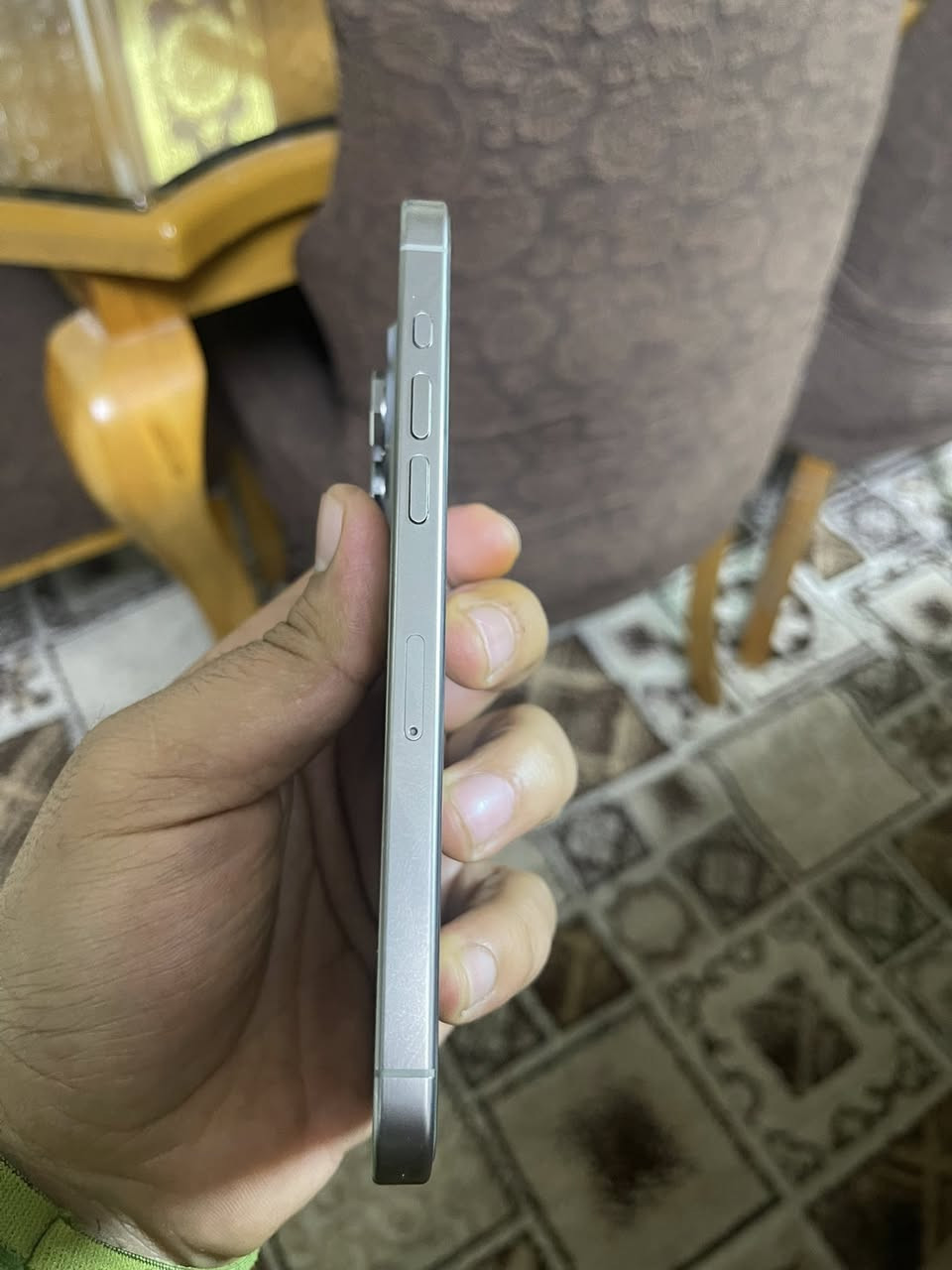 ايفون ١٥برو ماكس نضيف ممفتوح وتر بروف ذاكره٢٥٦بطاريه٨٩نموذج mاصلي مكان بغداد السعر مليون قفل الرقم ***********
