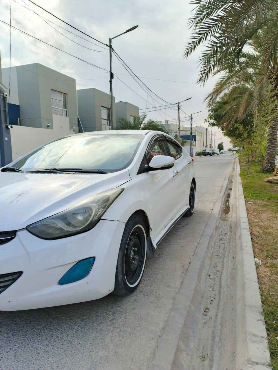 السلام عليكم 
للبيع فقط النترا موديل 2012 بيها ثلاث قطع بدون دواخل وبيها بارد شوف العين  رقم اربيل تريد وكاله تريد مداور موجود
كير مكينه تبريد منضومة جديدة كلها مبدلها 
السعر 87 وبيها مجال مكان السيارة نجف 
للأستفسار اكثر الاتصال ع الرقم 
***********
