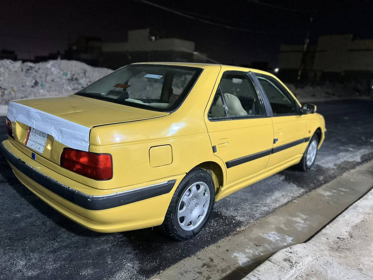 سلام عليكم بارص 15 مصفره هيىه وغرامات سنويه لغايه 27 بس ملاحضه سنويه تالفه ومطلع جديده بسمنه مكينه كير فرنسي خير من الله لا صرف ولا بخار حداده امامي خلفي جديد تخم تاير جديد تبريد شغال عوزه كفخه غاز بيه طخات وصبغنه بيه مكانات كهربائيته كله شغاله سنتر لوك شغال مكاني بغداد حي اور ….***********..السعر 37 وبيه مجال حك الجيه
