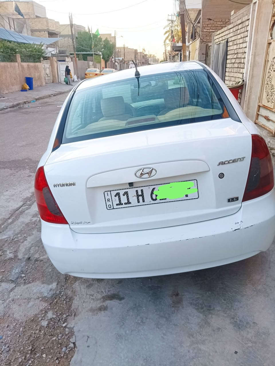 السلام عليكم اكسنت شركه 2011 بدون صبغ بيه بارد فقط بلباب الخلفي
كير مكينه تبريد خير من الله السعر 90 وبيه مجال 
بغداد الامين الثانيه 
***********
