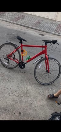 Univega C700 • مستعمل شهرين • مُلحقات كاملة