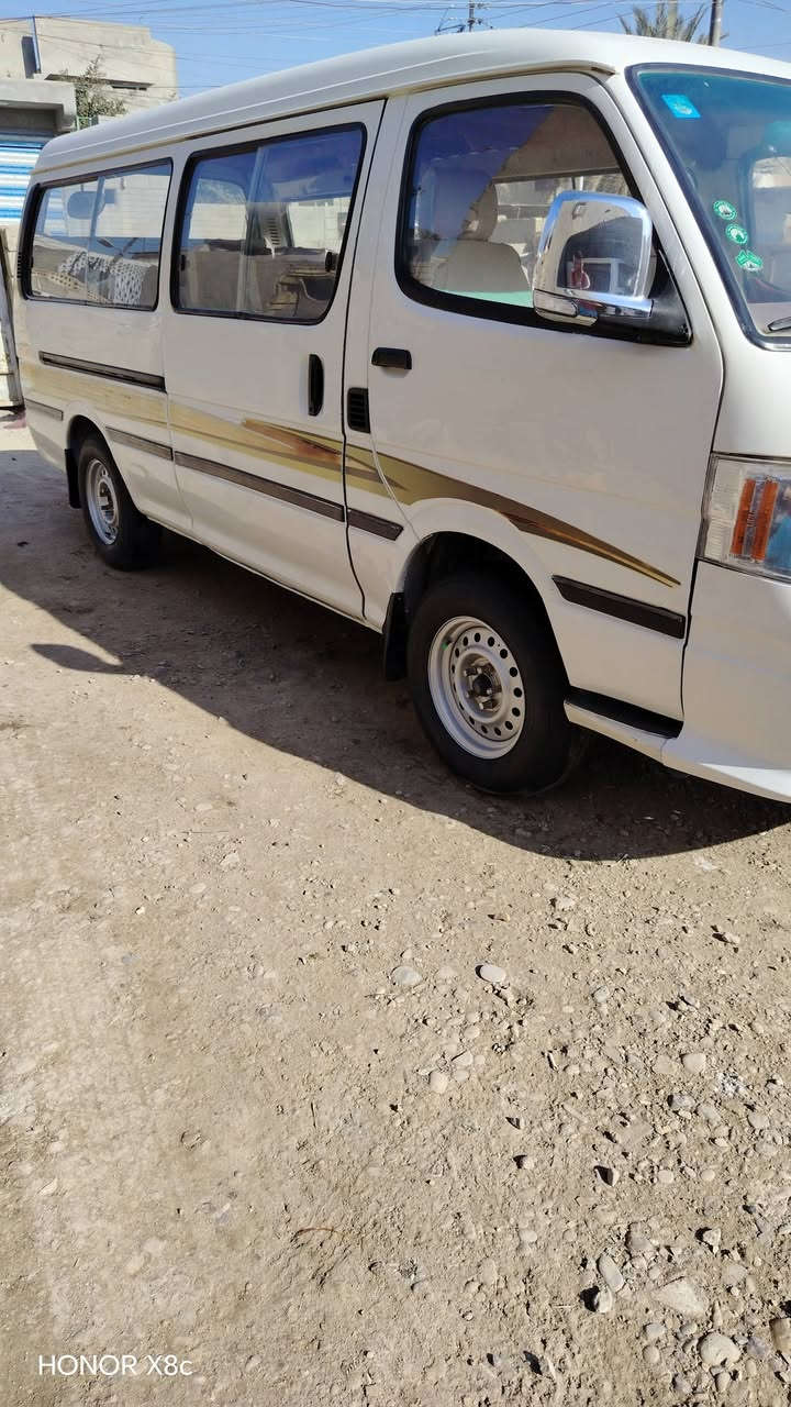 السلام عليكم
فتون F للبيع

سيارة جاهزة من كلشي

مكينة خير من الله لا تنقيص ولا تبخير

 گير اكسل حدادية امامي خلفي

تخم تاير 

دوشمة جديدة 

 السيارة جديدة كفالة 

ومكفولة من الضربة والصبغ والتبديل

سيارة خير من الله 

وبأسمي شرط التحويل يعني تحويل مباشر

مكان السيارة بغداد

رقم الهاتف *********** خابرني وتدلل
