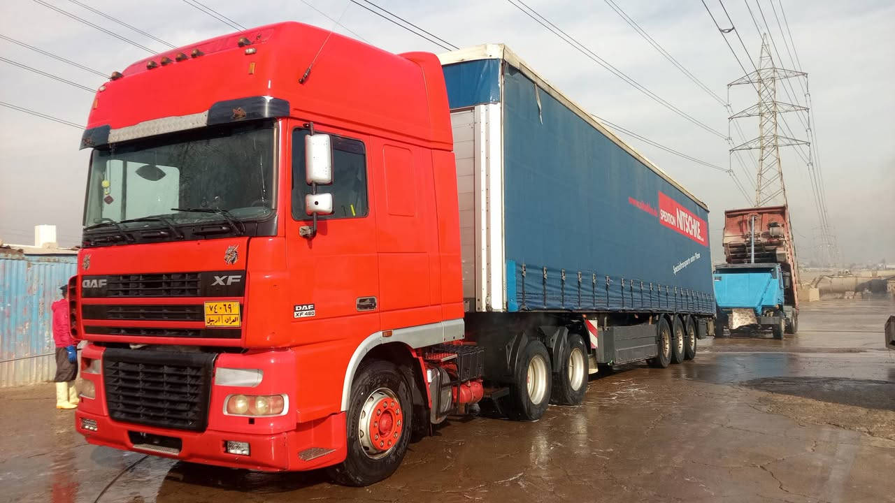 سلام عليكم داف للبيع موديل 2001 بم ونوزل محرك 430 لا صرف لا نفخ رقم اربيل مربوطه فلات سنكل خلفي مزوچ شركه القماره مصبوغه فقط من التقحيل شرط شرط التحويل عربانته موجوده بيع فقط الراس *********** العنوان موصل السعر 105 وبيا مجال قليل
