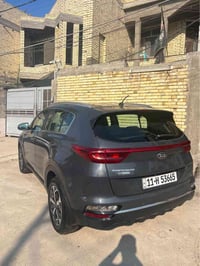 سبورتج ٢٠١٩ خليجي لون مميز محرك 2000 دوش مكفوله بدون صبغ بدون تبديل حت...