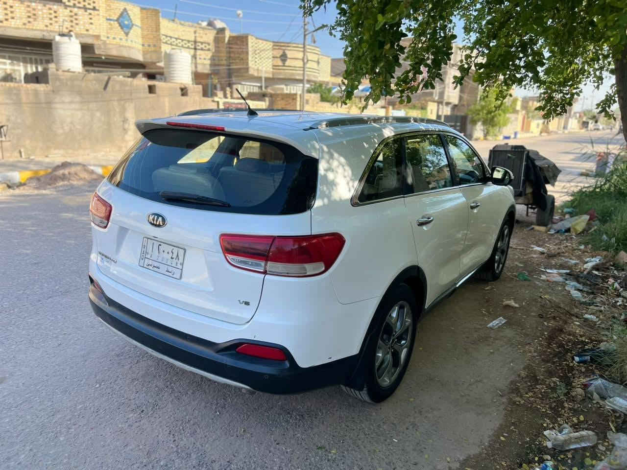 للبيع: كيا سورنتو 2016 (خليجي) 🚗
المحرك: 6 سلندر (V6) عزم وقوة ممتازة. مكفول

​المقاعد: 7 راكب (ثلاثة خطوط)، واسعة ومثالية للعوائل.
مواصفات 
بصمه كامره خلفيه كشنات جلد كهرباء حساسات امامي خلفي شاشه اعطال باقي المواصفات معروفه
​رقم واسط، تحويل مباشر 

​السيارة بحالة ممتازة وجاهزة للاستخدام بدون أي نواقص.

​💵 السعر المطلوب: 205 ورقة (20,500$ دولار) وبيه مجال بسيط للشراي .

​📞 للتواصل والاستفسار: [***********]

📍 مكان التواجد: [ذي قار قضاء الرفاعي]

