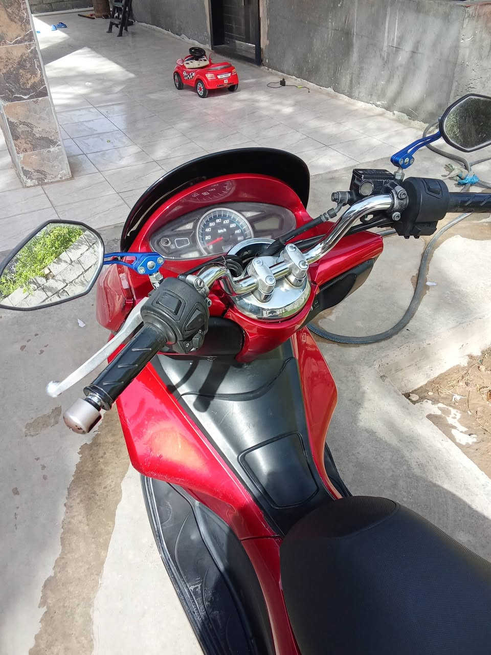 السلام عليكم دراجه بي سي اكس موديل 16 جيل اولمكينه150 دهن اصلي بانزين محسن فلتر جديد كلجات خلفي امامي جديد البارحه بدلتهن دراجه ممفتوحه بلاديه كفرات كهربائيات كامله حساس ازدحام حساس ستاند كلشي يشتغل لمن اكبس تحمه يشتغل كلوب عندي كلولي راديتر فقط اني ابيع ع وضعها بمليون اذا تريد تسويها اني عايفلك 300 الف لتصليح لان سعره واحد و400 مكاني دوره البعيثه أو مراوس ‏ ‏‪
‏‪+964 786 997 9190‬‏‬‏


**إذا كنت صاحب هذا الإعلان وتريد حذفه لأي سبب، رجاءا أرسل رسالة إلى الدعم الفني**