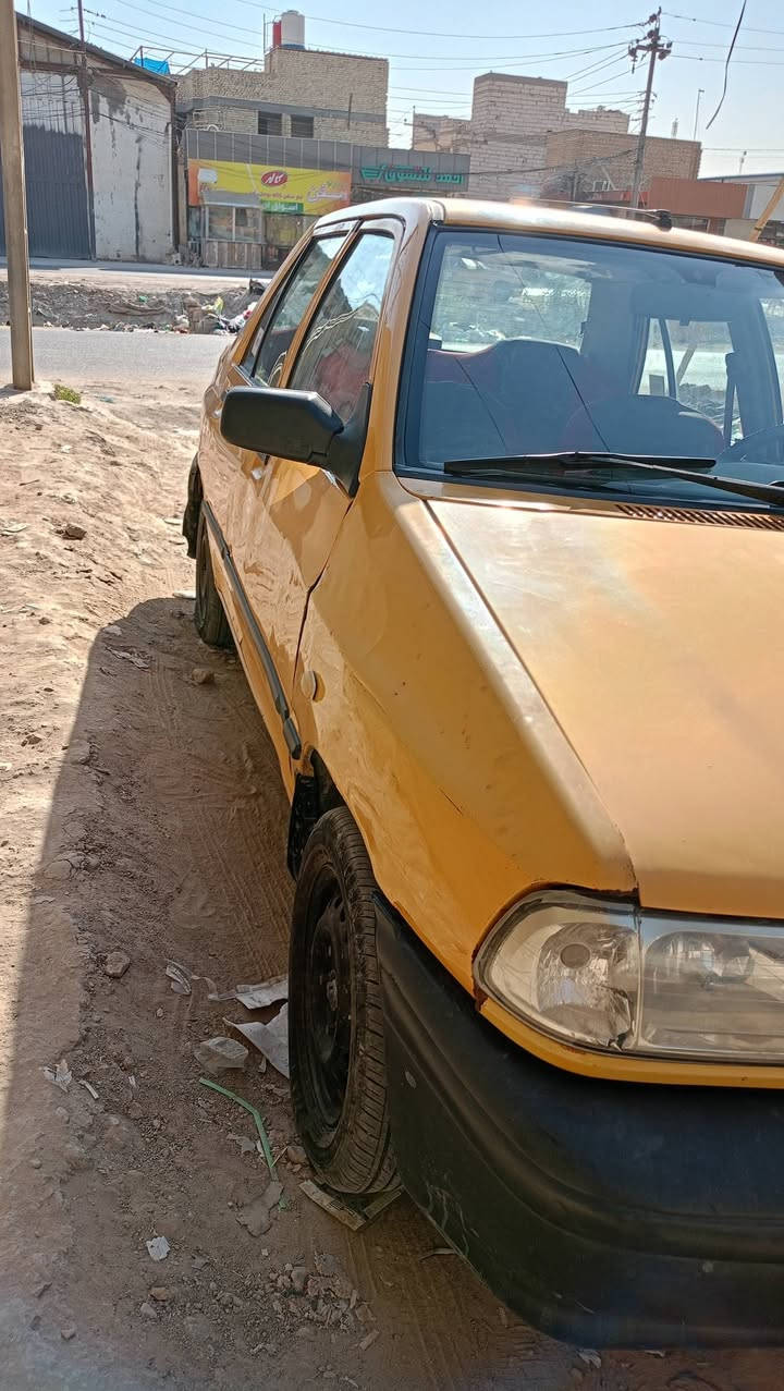 سايبه للبيع موديل 15سياره جاهزة مكينة وكيرخير من الله مصفره هيئه وغرمات السيارات بسمي. تبريد ميشتغل مكاني كربلاء الحر. سعر 30 وبيها مجال قليل رقم ***********
