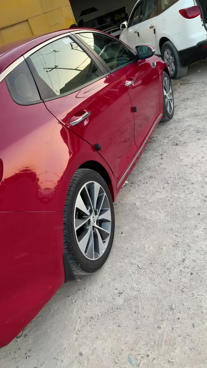 السلام عليكم
كيا اوبتما  خليجي  موديل 2016

رقم بغداد بسمي السيارة

فول مصفات واحد على واحد

مكينه 2400 gdi. ماشية.100

السعر 160

شاشه كبيرة حساس خلفي زاد مامي  تحكم سترين

مكفوله كفاله عامه

بيها سونار

عنوان السماوه قضا الرميثه  /.   ***********

‏
