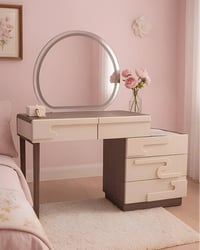 #ميز_مرايا سطح خشبي بلون أنيق مع أدراج تخزين مرتبه  ومرآة دائرية كبيرة...