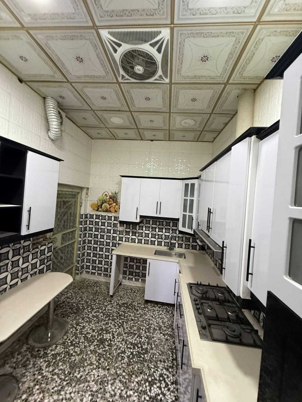 دار للبيع
ياسين خريبط خلف مدارس نور الجوادين 

مساحه 115 متر مربع طابقين بناء جديد

البيت فارغ وجاهز للسكن 

السعر 275 مليون قابل التفاؤض 

للاستفسار :***********
